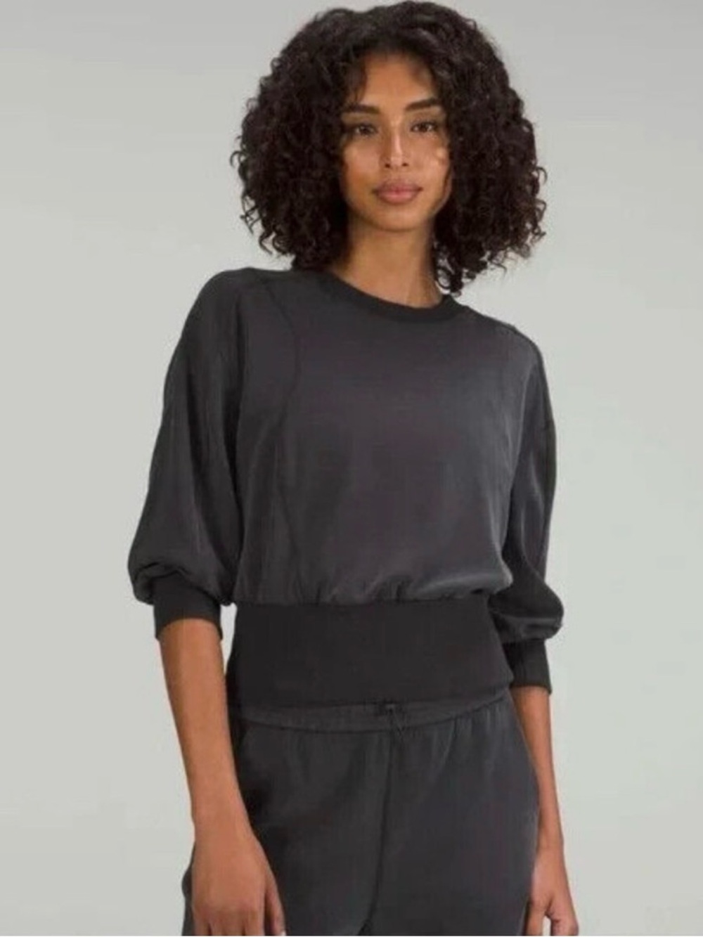 LULULEMON Softstreme Ribbed Hem Pullover Black Size 4